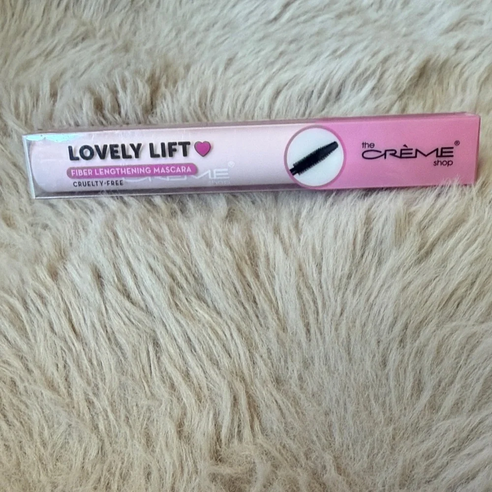💕NWT The Crème Shop Lovely Lift Mascara. Part of 3 for $25